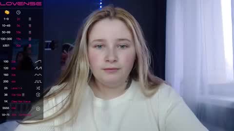 Snapshot of light_lunaa chatting on November 2025 10:05:01 AM light_lunaa online show from November 2025 10:05:01 AM