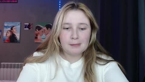 Snapshot of light_lunaa chatting on November 2025 03:36:02 PM light_lunaa online show from November 2025 03:36:02 PM