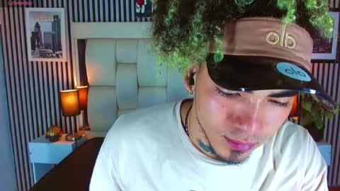 Lihan online show from December 2025 01:27:01 PM