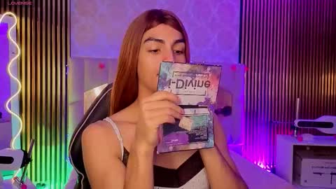 LIHIAN online show from March 2026 11:59:02 AM