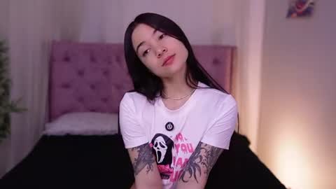 Snapshot of liia_sweett chatting on June 2026 03:05:01 PM Lia Sweet online show from June 2026 03:05:01 PM