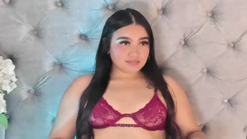 liiabloomm online show from June 2026 05:38:02 AM