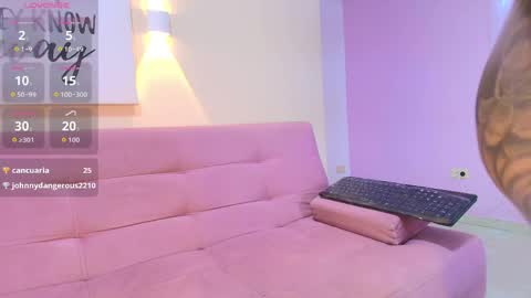 Lily online show from May 2026 06:09:01 PM
