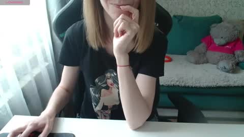 Snapshot of liissax chatting on June 2026 03:51:02 PM Liissax online show from June 2026 03:51:02 PM