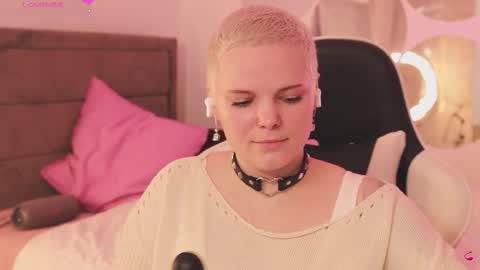 likaaberry online show from February 2026 01:26:01 PM