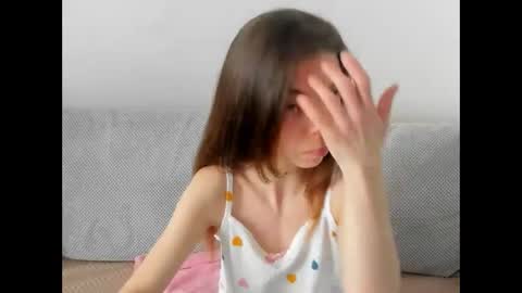 likaaeiston1 online show from May 2026 06:40:01 AM