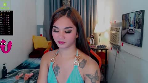 LILY online show from January 2025 09:05:01 PM