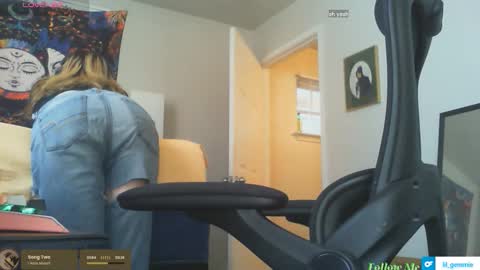 lil gemmie online show from November 2025 03:55:01 PM