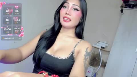 Snapshot of lil_m1ss_silly chatting on September 2025 09:59:02 PM Miss Lily online show from September 2025 09:59:02 PM