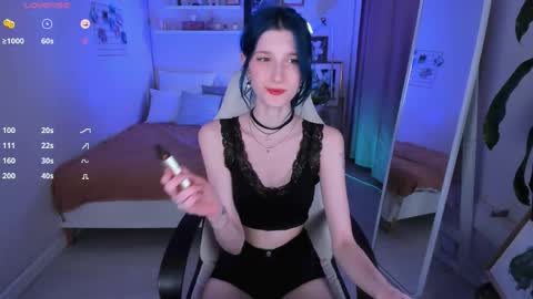 Snapshot of lil_melanie_ chatting on June 2026 04:02:01 PM Melanie Follow me online show from June 2026 04:02:01 PM