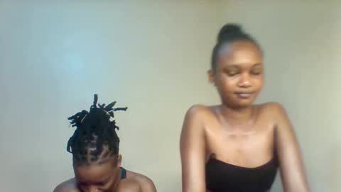 Lil miss online show from November 2025 01:18:02 PM