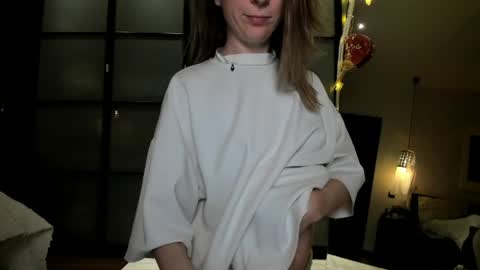 Snapshot of lil_uff chatting on May 2026 09:00:02 PM aka princessmaya online show from May 2026 09:00:02 PM