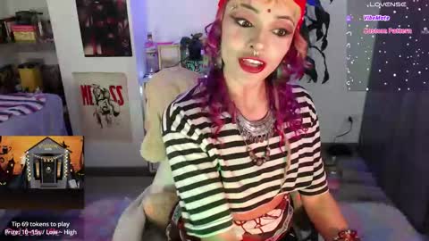 Lila online show from October 2025 10:34:02 PM