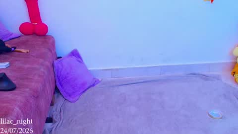 Snapshot of lilac_night chatting on July 2026 05:11:01 PM Jen online show from July 2026 05:11:01 PM