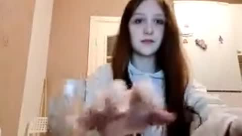 lilaheckenberg online show from March 2026 03:29:02 PM