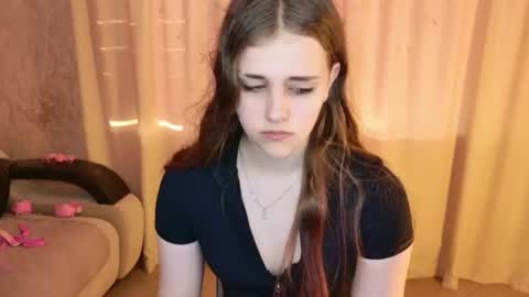 Snapshot of lilasparkling chatting on August 2026 03:15:01 PM LilaSparkling online show from August 2026 03:15:01 PM
