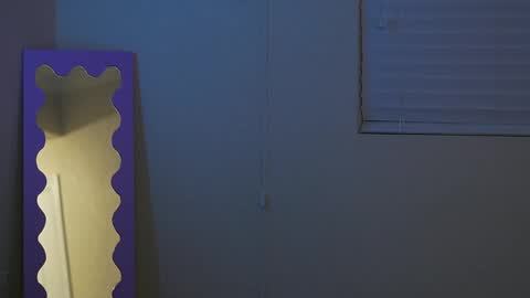 Snapshot of lilbeccaxo chatting on December 2024 06:13:02 AM Rebecca online show from December 2024 06:13:02 AM
