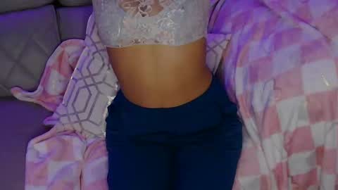 Snapshot of lilbeccaxo chatting on February 2025 04:35:02 AM Rebecca online show from February 2025 04:35:02 AM