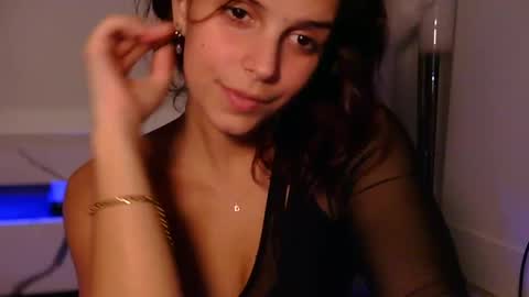 Snapshot of lilbeccaxo chatting on September 2025 11:48:01 PM Rebecca online show from September 2025 11:48:01 PM