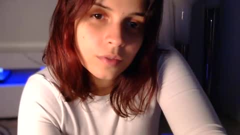Snapshot of lilbeccaxo chatting on September 2025 04:47:01 AM Rebecca online show from September 2025 04:47:01 AM