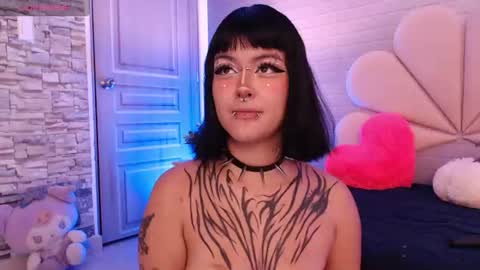 lilcandy19 online show from August 2026 10:40:02 AM