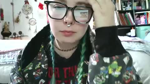 Snapshot of lilemmy1999 chatting on December 2024 05:59:02 PM emily ryanson online show from December 2024 05:59:02 PM