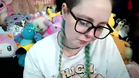 Snapshot of lilemmy1999 chatting on December 2024 08:15:01 PM emily ryanson online show from December 2024 08:15:01 PM