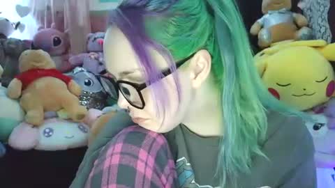 Snapshot of lilemmy1999 chatting on March 2025 02:12:01 PM emily ryanson online show from March 2025 02:12:01 PM