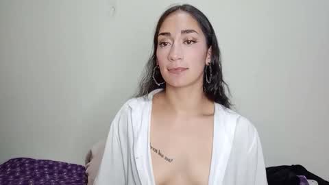 lili__lopez777 online show from December 2025 10:26:01 PM