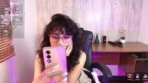 Snapshot of lili_clan chatting on September 2025 02:22:01 PM lili_clan online show from September 2025 02:22:01 PM