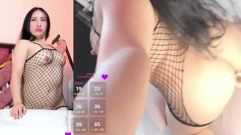 Lili online show from September 2025 11:26:01 AM