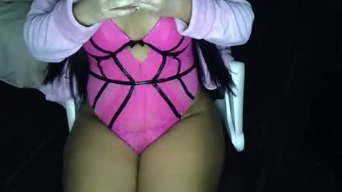 Snapshot of lilianarose_xx chatting on October 2025 03:13:01 PM Lilianarose online show from October 2025 03:13:01 PM
