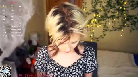 Lilian online show from November 2025 06:24:02 AM