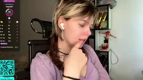 Snapshot of liliandaniels chatting on May 2026 07:24:02 AM Lilian online show from May 2026 07:24:02 AM