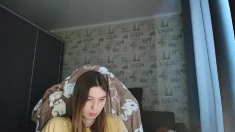 liliawoolf online show from March 2026 07:02:02 AM