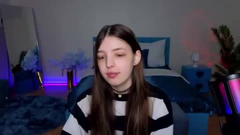 Lili Bakery online show from March 2026 02:16:02 AM