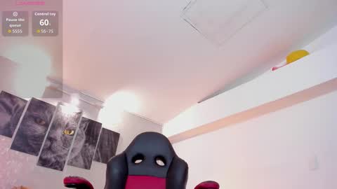 Lili Cooper online show from September 2025 04:25:01 AM