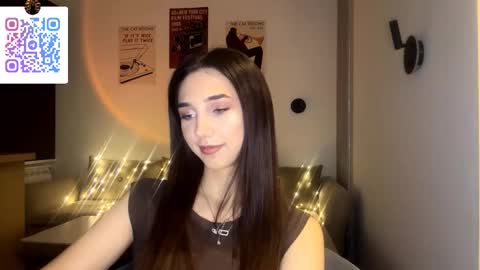 Lina online show from February 2026 10:19:02 PM