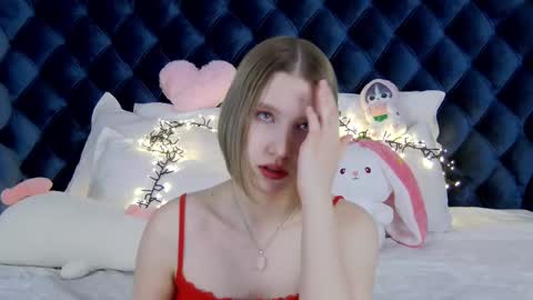 LiliLinn online show from March 2025 04:25:02 AM