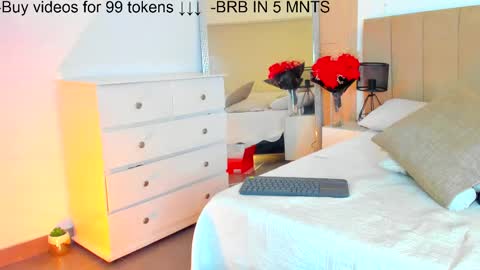 Lili  online show from February 2025 05:30:01 AM