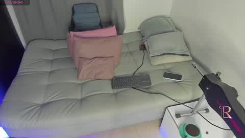 lilirouse online show from October 2025 09:07:01 AM