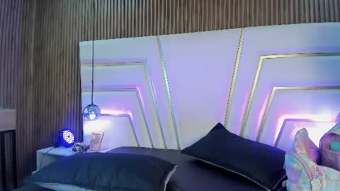 lilit online show from July 2026 12:44:01 PM