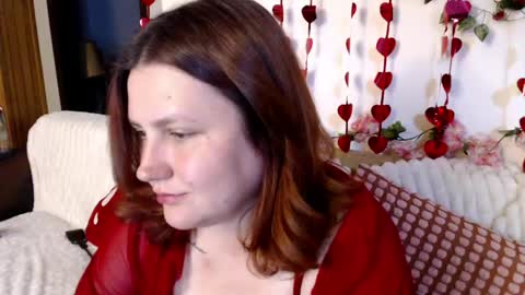 Snapshot of lilith___moon chatting on May 2026 08:47:02 PM Lilly online show from May 2026 08:47:02 PM