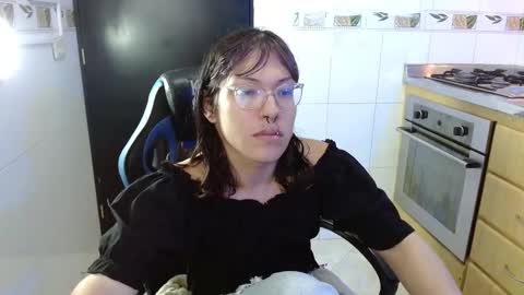 lilith  online show from February 2026 12:42:01 PM