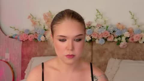 Snapshot of lilith_bonheur chatting on May 2026 01:12:02 AM Lilith Bonheur online show from May 2026 01:12:02 AM