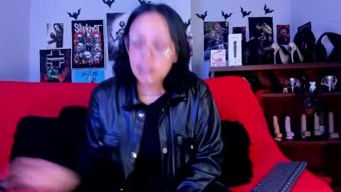 Snapshot of lilith_deveraux_ chatting on June 2026 03:51:02 PM MISTRESS LILITH online show from June 2026 03:51:02 PM
