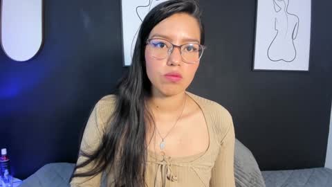 Snapshot of lilith_dh chatting on January 2025 11:42:02 AM Lili online show from January 2025 11:42:02 AM