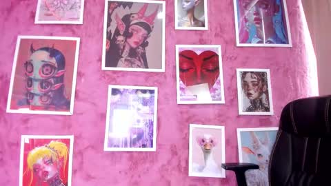 lilith_hart_ online show from October 2025 01:01:01 PM
