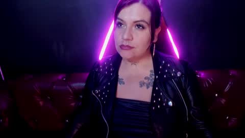 Lilith online show from December 2024 09:17:02 AM