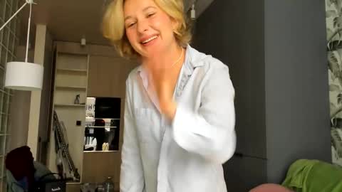 lilith online show from December 2025 11:17:02 AM